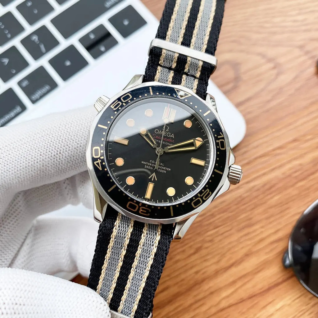 Omega Seamaster Black NATO