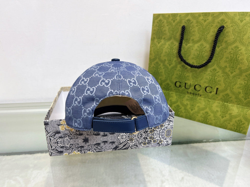 Gucci Baseball Cap - Pink / Blue