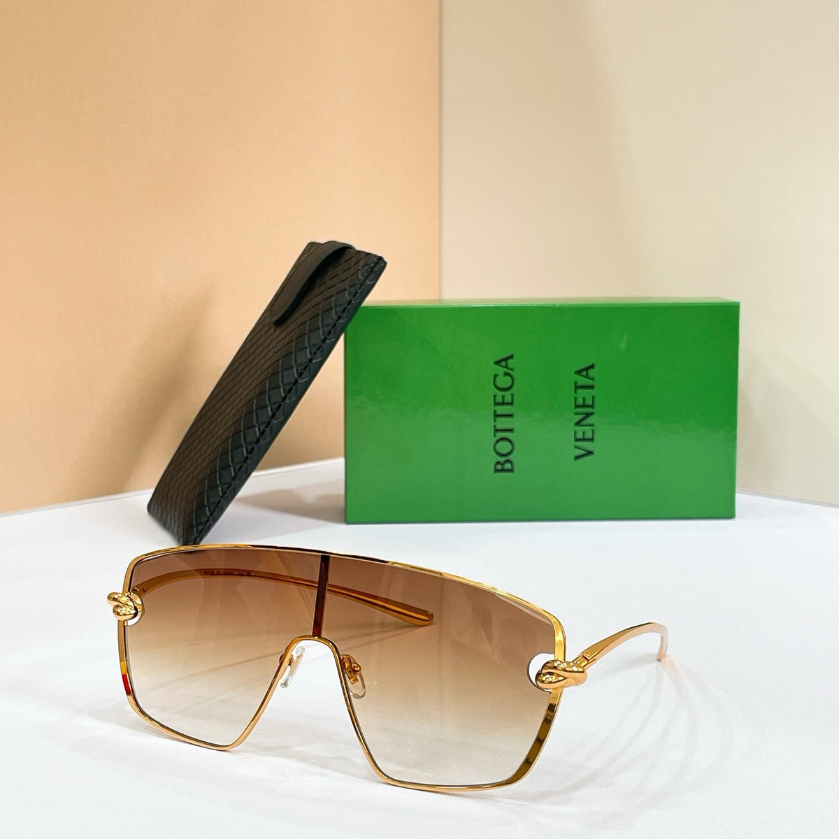 Bottega Veneta BV1515S Sunglasses