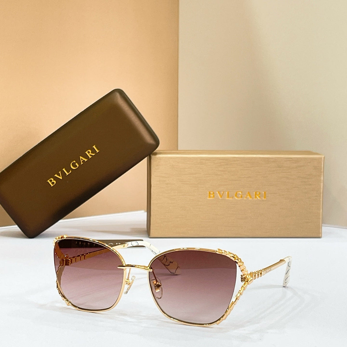 Bvlgari BV40081U Sunglasses