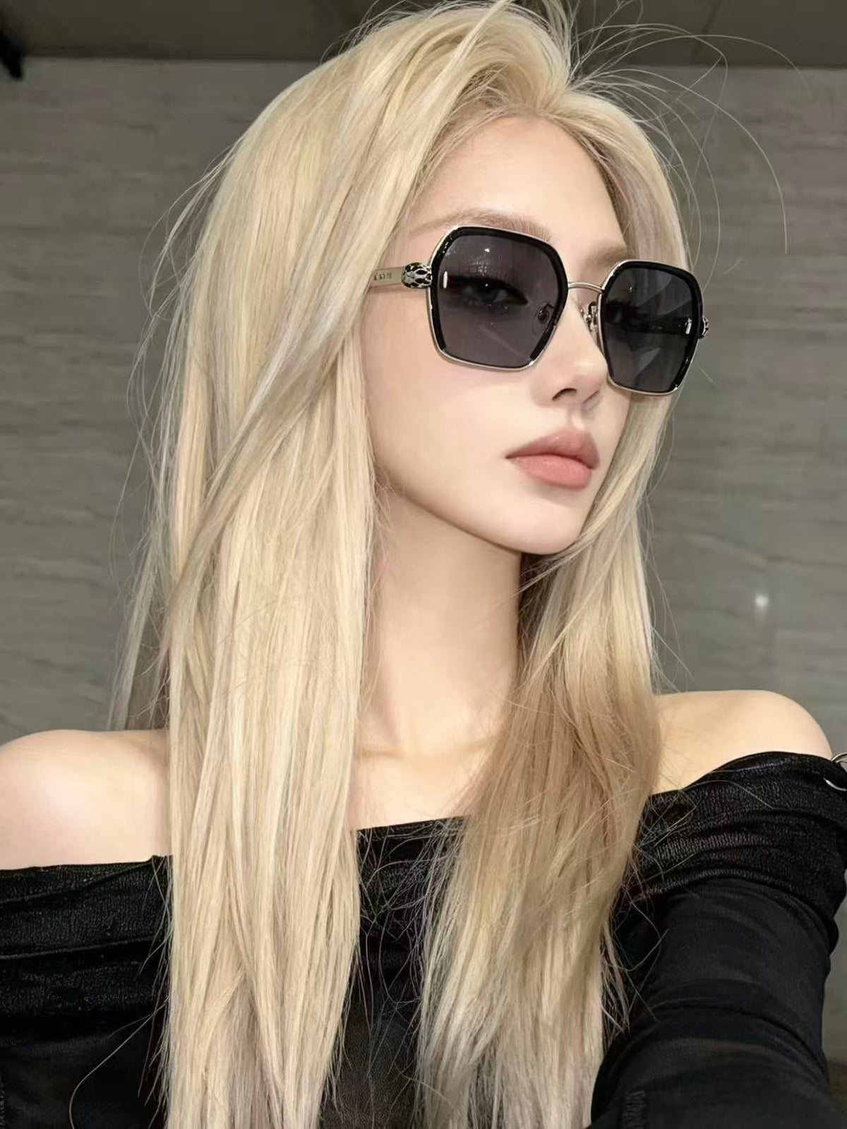Bvlgari BV40093 Sunglasses